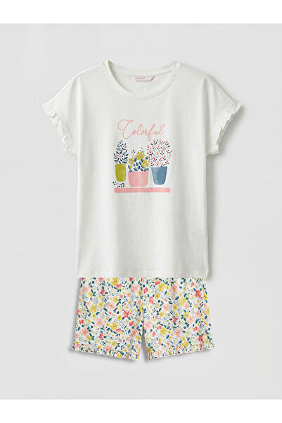 LC Waikiki Σετ πιτζάμες LCW DREAM Ecru Crew λαιμόκοψη με γυναικείο σορτς με λ...