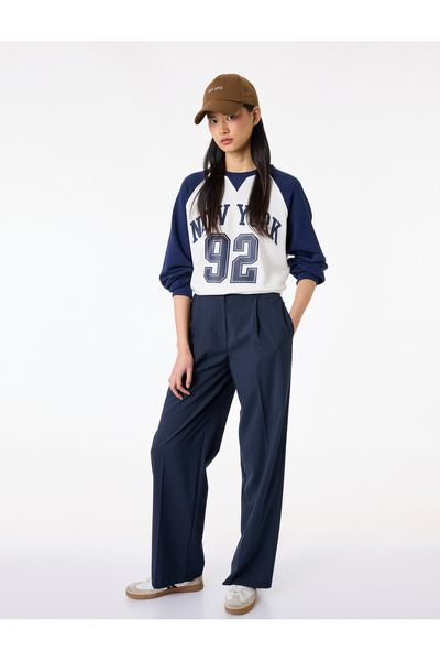 Koton Comfortable Fit Long Sleeve Printed Crew Neck Sweatshirt