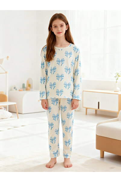 Take Two By Styli طقم بيجاما وقميص تيشيرت أزرق مطبوع عليه فيونكة للبنات