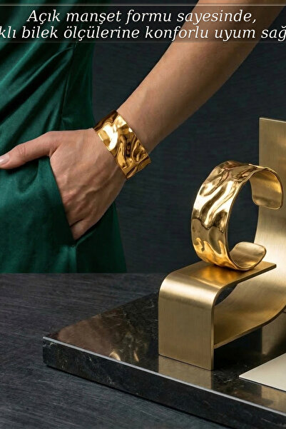 POEM JEWELLERY 18 Ayar Altın Kaplama Dalgalı Dokulu Açık Manşet Bilezik Ayarl...
