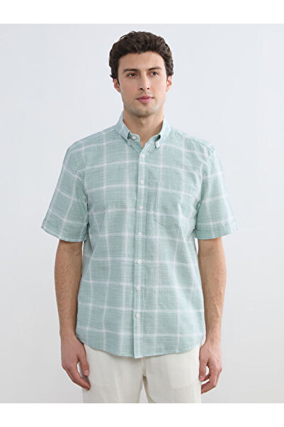 LC Waikiki Rmz Gi̇yi̇m Farkiyla Standart Fit Ka Checked Rkek Shirt