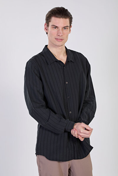 BARRELS AND OIL Men's Striped shirt - black