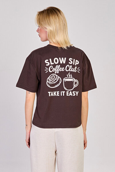 BARRELS AND OIL Γυναικείο μπλουζάκι μπροστά-πίσω με τύπωμα oversized - Καφέ