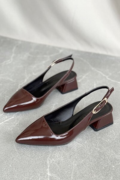 MODAADAM حذاء نسائي Mely بإبزيم قصير - بني - جلد لامع