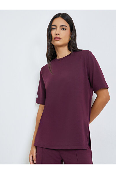 Styli Burgundy Short Sleeve Oversized T-Shirt