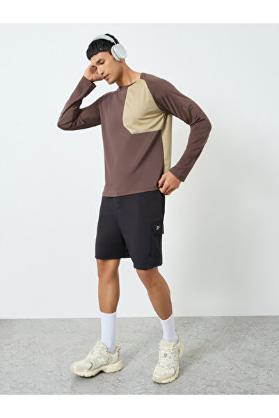 Styli Men Contrast Panel Long Sleeve Training Top