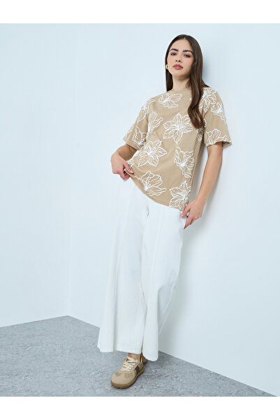 Styli Brown Flower Puff Print Oversized T-Shirt