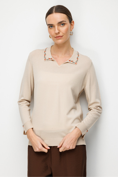 Desen Triko Γυναικείο Polo Neck Με κέντημα Λεπτό πλεκτό Μπλούζα 26361 Μπεζ