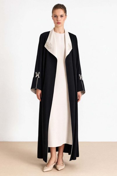 Olcay Garni and Stone Detailed Bat Sleeve Abaya Set Black 9425-Tk
