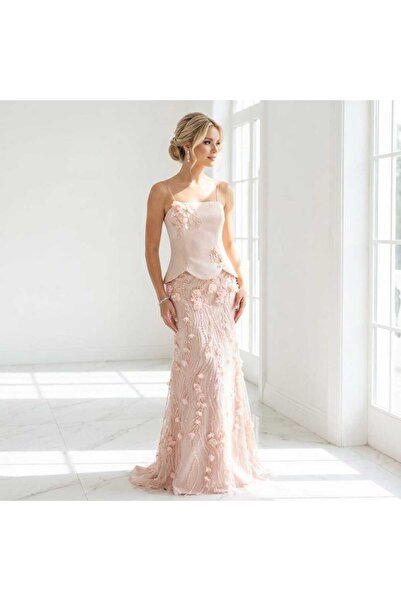 VELİSİA Saten kumaşa büstiyer ve tül üstü işlemeli eteği bulunan Abiye Elbise