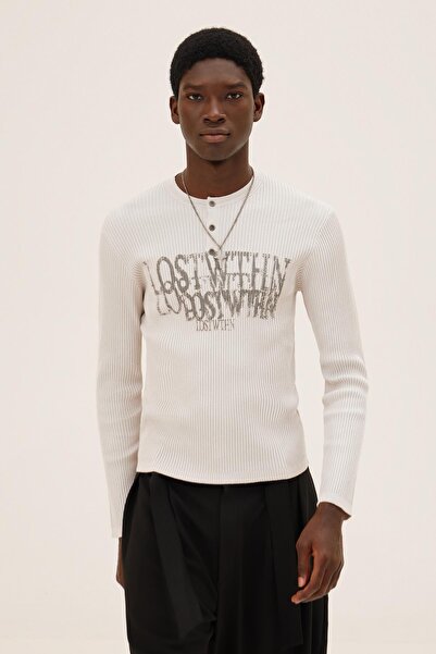 Bershka Düğmeli yaka baskılı kazak