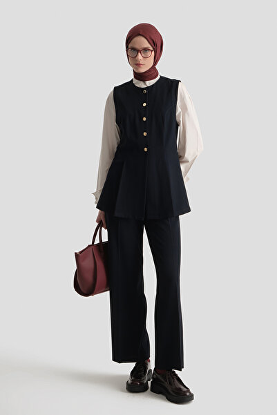 Armine Fitted Yelekli Takım Lacivert