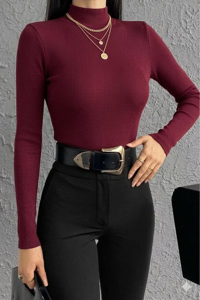 MİO ESTİLO Women's Corded Fabric Look Slim Fit Body-Fitting Half Fishneck Collar