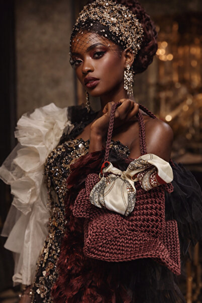 OEM Handmade Crochet Brown Shoulder Bag with Silk Scarf