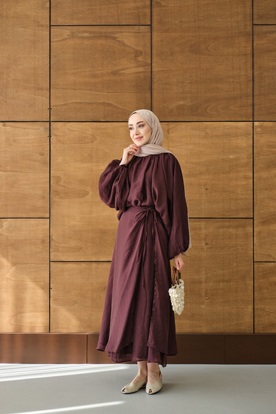 LOCCO Γυναικείο Σετ με Φούστα και Κάπα με Λεπτομέρειες Τούλι Δαμασκηνί