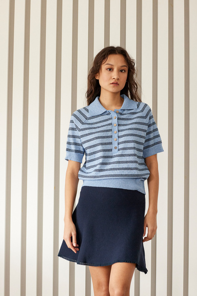 Nisan بلوزة تريكو مخططة بياقة بولو