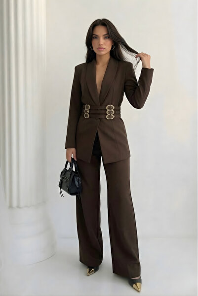 Potenza طقم نسائي مكون من قطعتين ذهبي K حزام i V مزوّد بحشوات أكتاف سترة بليز...