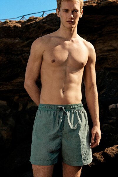 Pull & Bear Regular fit mayo