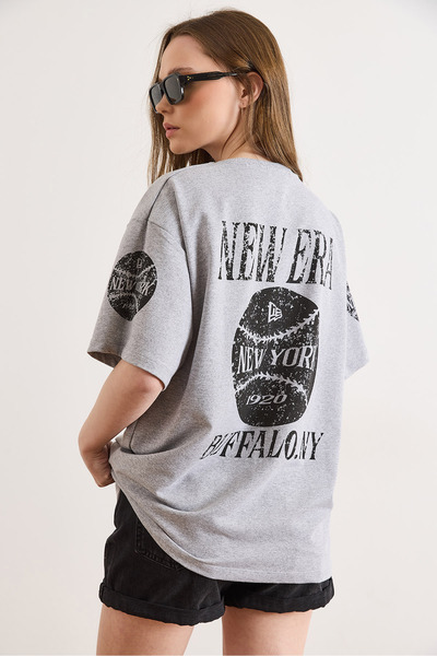 Olalook Γυναικείο μπλουζάκι σε γκρι χρώμα μπροστά και πίσω με τύπωμα Comforta...