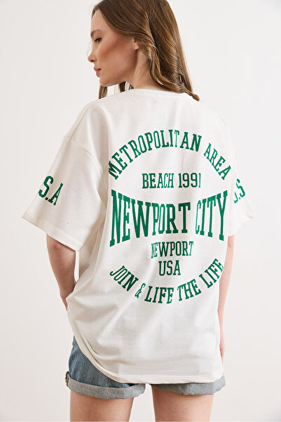 Olalook Γυναικείο λευκό μπλουζάκι με άνετη εφαρμογή μπροστά και πίσω με τύπωμ...