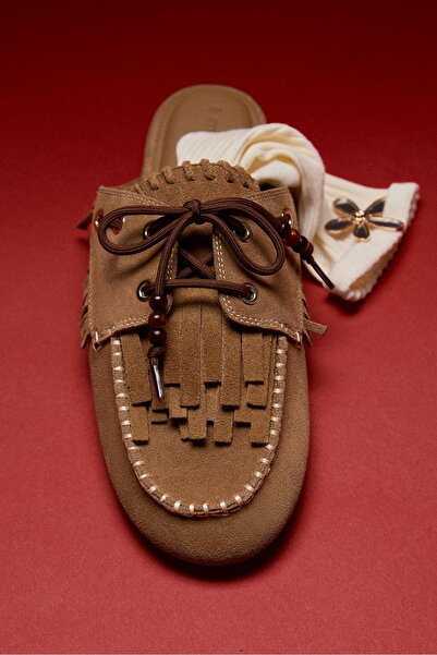 Stradivarius Backless leather loafers with charms