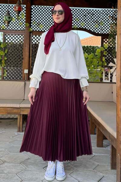 Rabia Şamlı Eliz Burgundy Pleated Skirt
