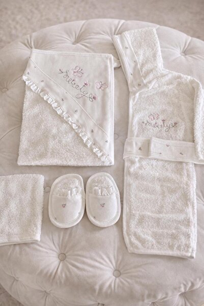 Gaye Bebe Kız Bebek Bornoz Seti 4 Parça