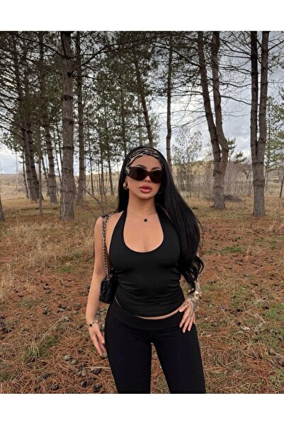 Butik Neck-Halter Basic Cropped