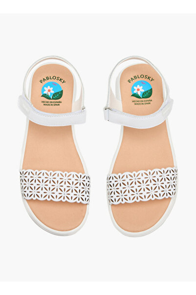 Pablosky Girls Floral Cutout Leather Sandals