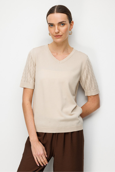 Desen Triko Γυναικεία πλεκτή μπλούζα με λαιμόκοψη V, διάτρητη, κοντομάνικη, λ...