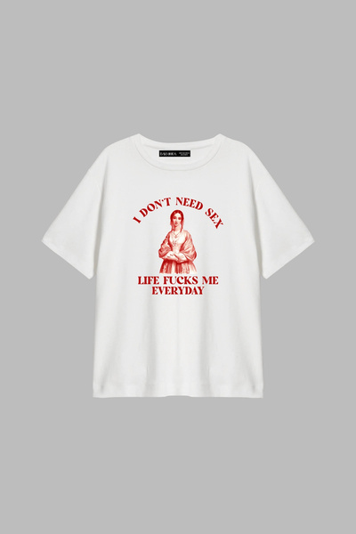 CİNEMA MODA Tricou alb pentru femei I Don't Need cu imprimeu, croială relaxată