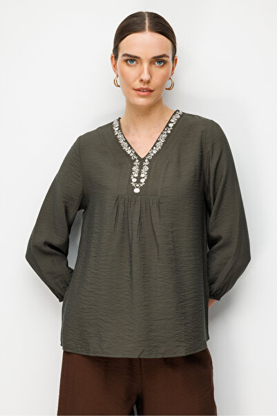 Desen Triko Women's V-Neck Ethnic Embroidered Long Sleeve Blouse Khaki