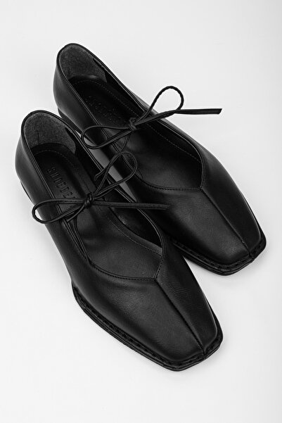 Shoeberry Kadın Lunera Siyah Cilt Bağlamalı Babet