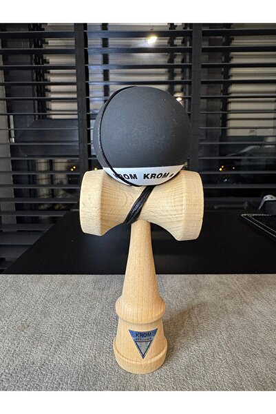 Kendama Krom Rubber full Box plus ață cadou