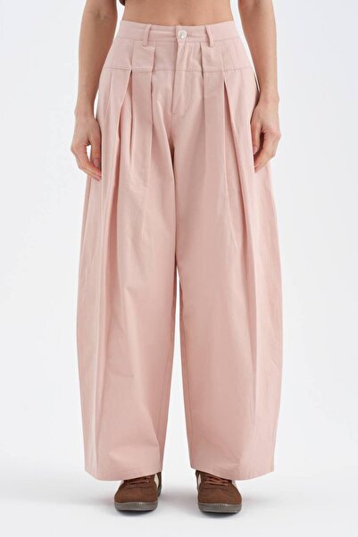 tw3 Γυναικείο παντελόνι με λεπτομέρεια πιέτες, 100% Βαμβάκι Design Balloon Fit