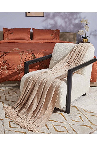 REDTAG بطانية بيج سادة مزينة بشراشيب