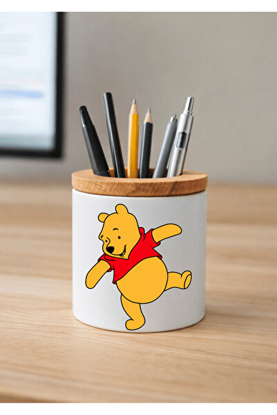 Eylül Design حامل أقلام سيراميك ويني ذا بوه مطبوع مع تفاصيل خشبية لسطح المكتب