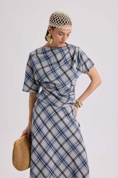 MAI STUDIOS CO. طقم تنورة بيتونيا قماش منقش قطع باللون الأزرق بقصة قصيرة