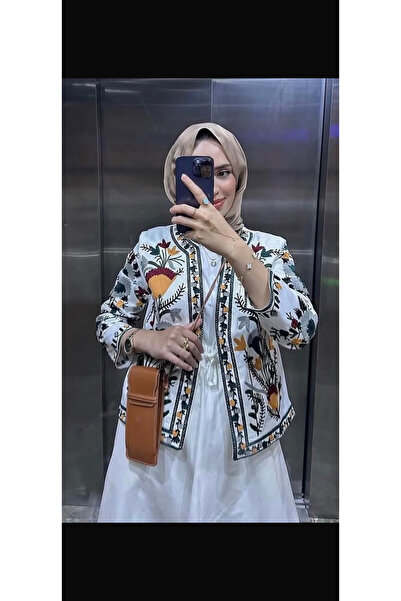 Aymera Butik Nakışlı Ceket