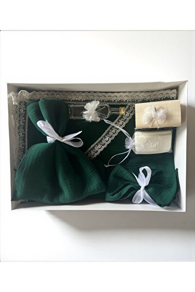 Your Baby Store Muslin baptismal set - green, 7 pieces