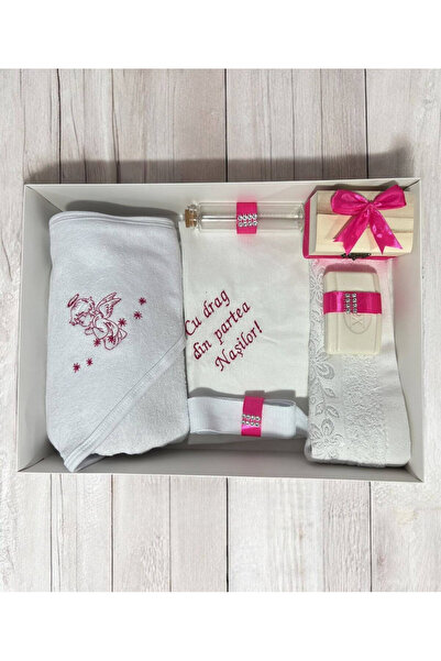 Your Baby Store Trusou botez ingeras- siclam, brodat, 7 piese, bumbac