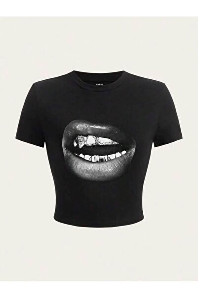 Bravebell Black Lips Print Detailed Crop Top
