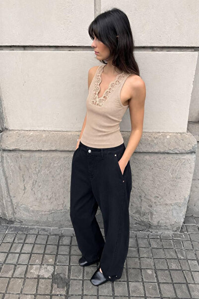 QBZ Lace Detay Zero Arm Body