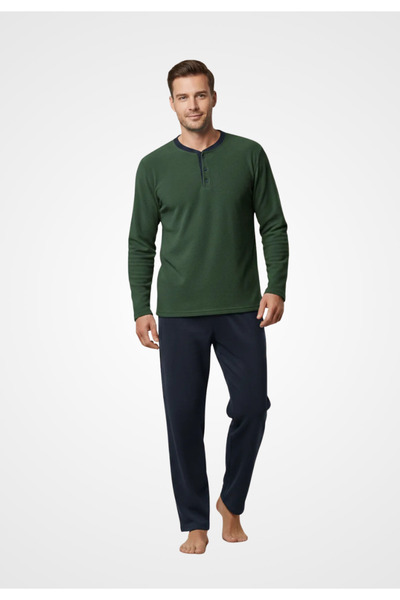 Sude Men's dark green and navy fleece pajamas with buttoned neckline