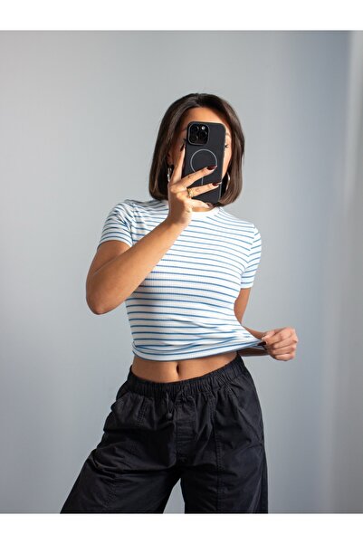 manana fashion Striped Slim Fit Cropped T-Shirt