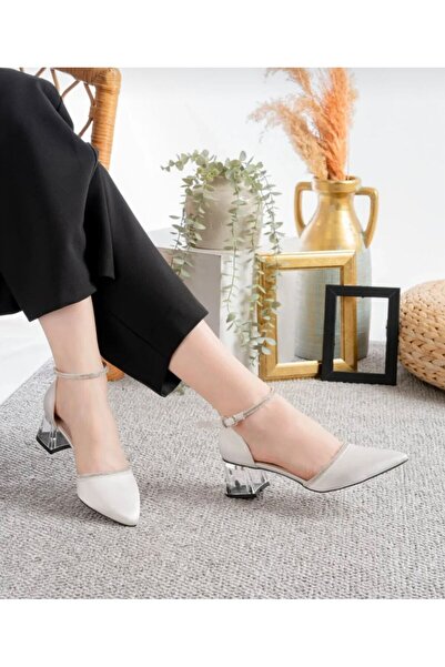 BARAZİ MODA Ten Seten Taş detayli kalin seffaf topuklu Yeni Klasik model