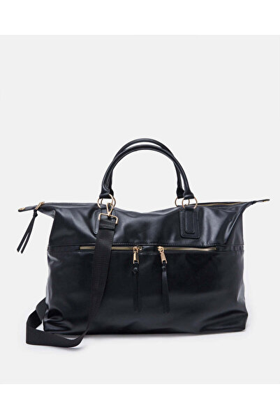 REDTAG حقيبة دافل سوداء سادة