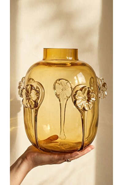 NAHR A luxurious, handmade decorative glass vase, a work of art for the home ...