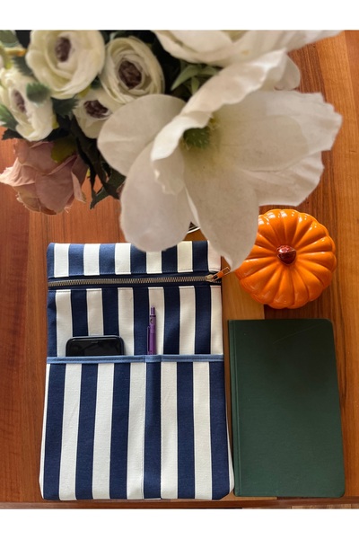 runa Duck ketenden çizgili lacivert Kitap&tablet kılıfı 22-32 cm ölçüsünde