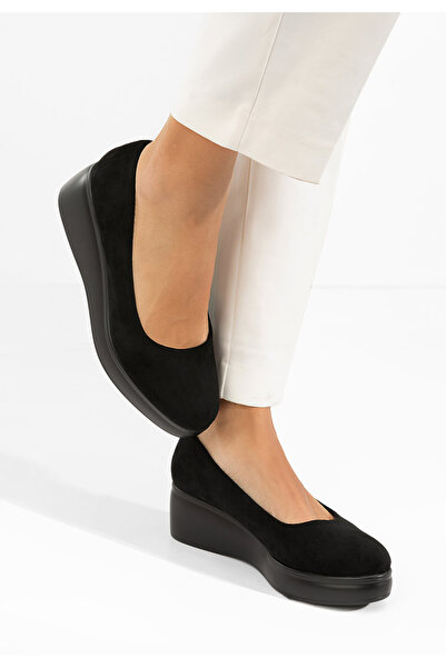 B T Shoes Friderika black Platform Sole shoes